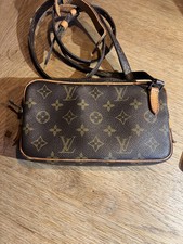 LOUIS VUITTON Marly - Monogram
