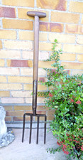 Vintage Potato Fork YARDLEY  wood wooden T handle. Lugworm digger.