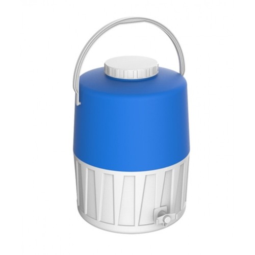 Insulated plastic drinks - ,