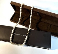 £260 ERNEST JONES 9CT GOLD