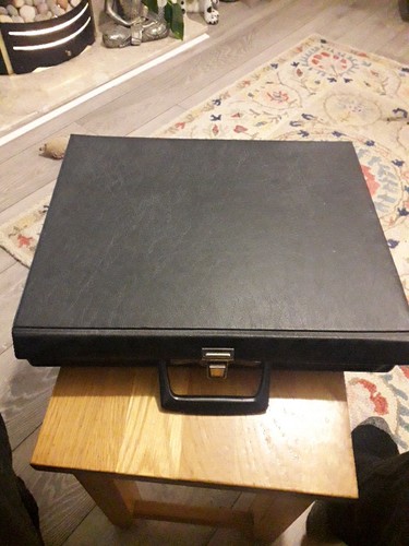 Large case full least - full,