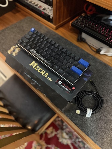 Ducky mecha mini cherry - ducky,
