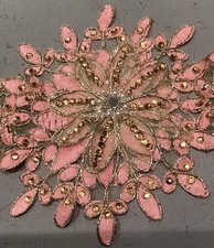 PINK FLOWER BEADED APPLIQUÉ
