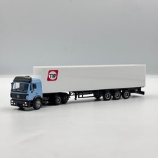 Mercedes-Benz SK with White Semitrailer “TIP” – European Trailer Rental...