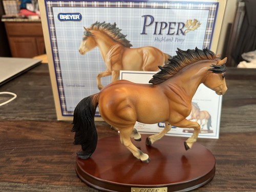 Breyer resin highland pony - highland,