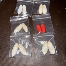 Vintage 1960s 70s Pedigree Sindy tress patch size Doll lovely shoes accessories 