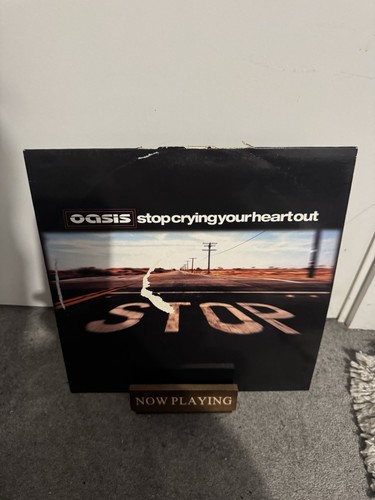 Oasis stop crying - stop,
