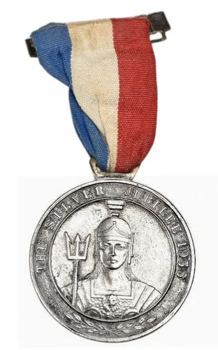 Vintage old king georve - vintage,