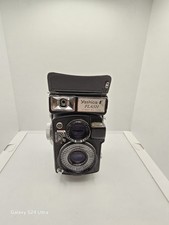 Yashica-E Twin Lens Reflex 120