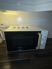 Cream Scandi Manual Microwave