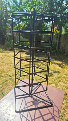 Black metal rotating - black,