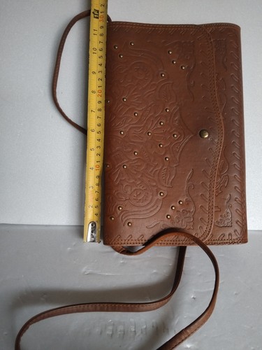 Atmosphere brown faux leather - faux,