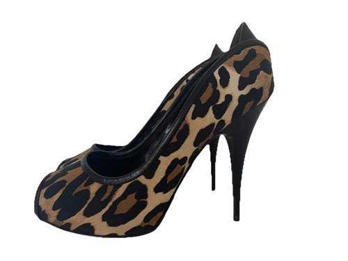 Russell bromley vero cucio - &,