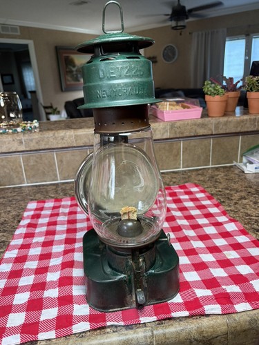Dietz wall lantern - dietz, no.25