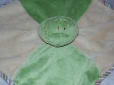 Noukie Aldo frog comforter soft toy green blankie cream quarters taggies