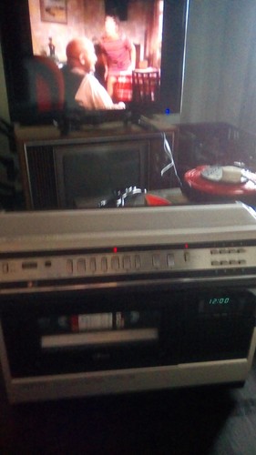 Sharp video recorder - ,