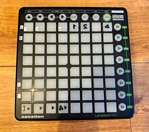 Novation launchpad usb digital - novation,