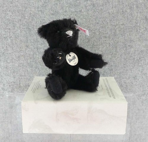 Steiff 2009 renewal gift - 2009,