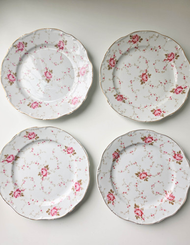 Set vtg dinner plates - dinner,