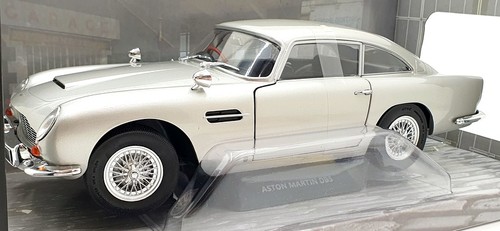Solido scale diecast - 1/18,