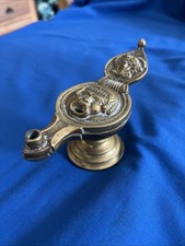 Antique patinated bronze oil lamp. 19th century. Antique bronze oil.