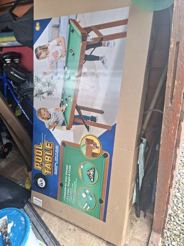Kids 4ft foldable pool table - foldable,