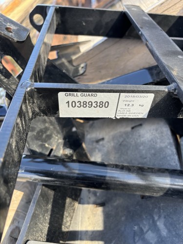 New holland grill guard - new,