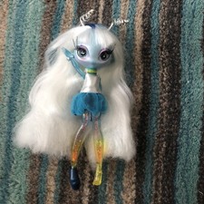 Novi Stars Alien Doll - Bridget