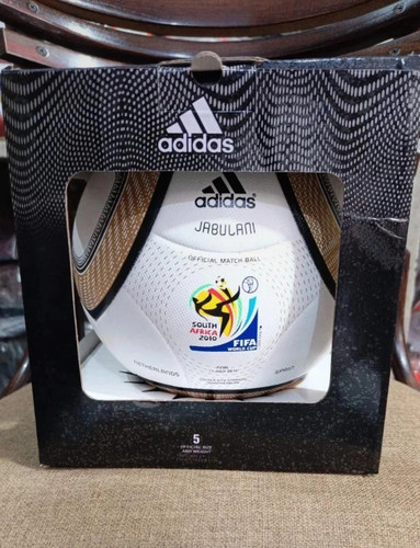 Adidas jabulani golden soccer - adidas,