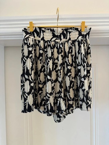Zara black white pleated - zara,