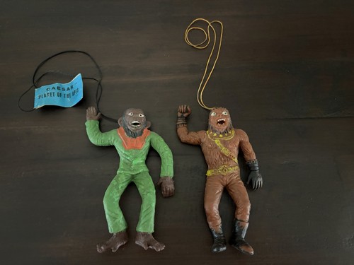 Vintage pair 1973 planet - pair,