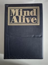 MIND ALIVE FOLDER WITH 16
