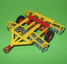 Corgi / 71 Tandem Disc Harrow