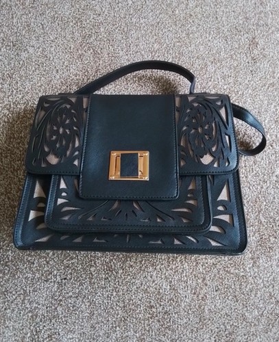 Black handbag - -,