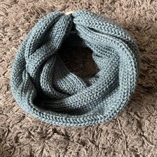 Ladies Hand Knitted Alpaca Yarn Infinity Scarf/ Neck Warme
