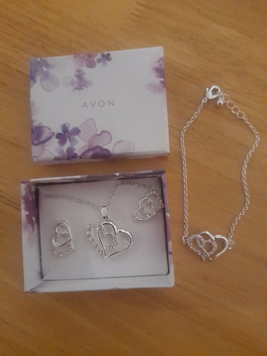 Necklace earings and - earings,