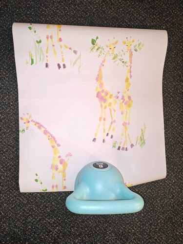 Laura ashley giraffes - laura,