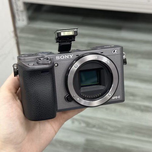 Sony alpha a6000 mirrorless - alpha,
