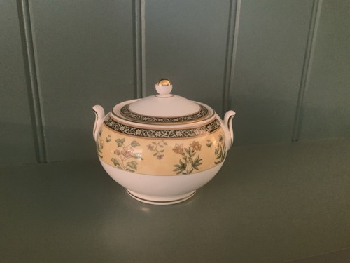 Wedgwood india sugar bowl with - india,