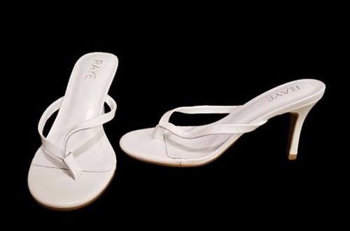 New never worn - new, white