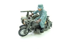 BRITAINS 9681 GERMAN ARMY BMW