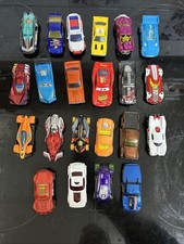 Hot Wheels 22 Racing Cars
