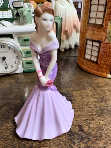 Coalport bone china figurine - coalport,