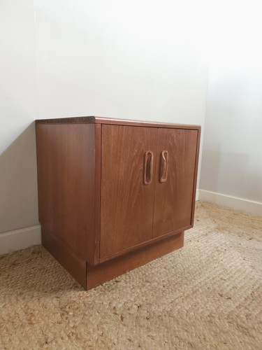 Plan retro unit small - retro,