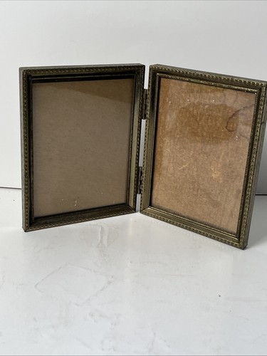 Vintage brass tone metal - vintage,