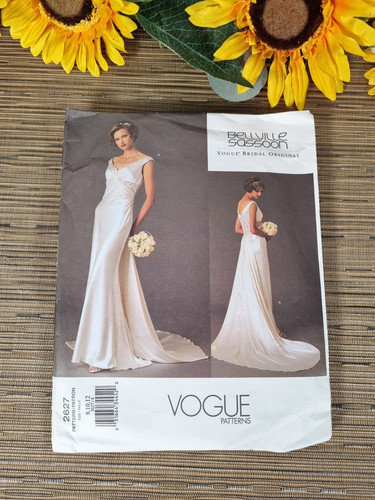 Vogue sewing pattern 2627 - vogue,