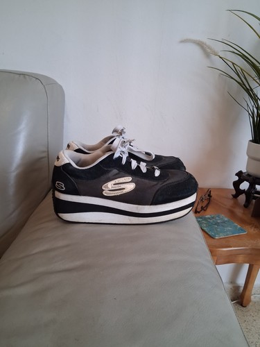 Vintage y2k skechers somethin - y2k, somethin'