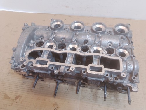 Cylinder head for peugeot - cylinder,