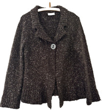 WALLIS PETITE.  BROWN FLECK