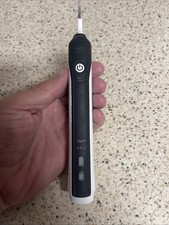 Oral-B Braun Electric Toothbrush 3756 Free Postage… Working Well.